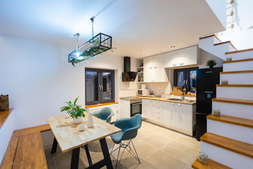 Ανακαίνιση ξενοδοχείων & Airbnb Ιωάννινα