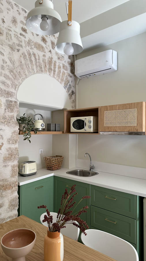 Ανακαινιση  Airbnb Ioannina