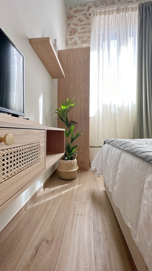 Ανακαινιση  Airbnb Ioannina