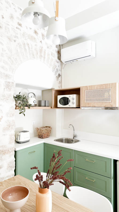 Ανακαινιση  Airbnb Ioannina