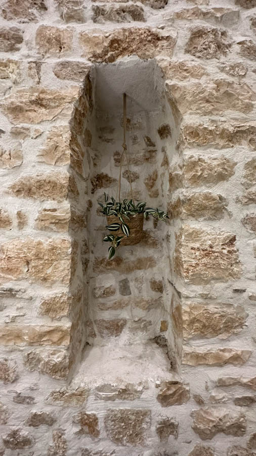 Ανακαινιση  Airbnb Ioannina